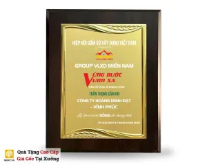 Kỷ niệm chương gỗ đồng 19 (nằm dọc)