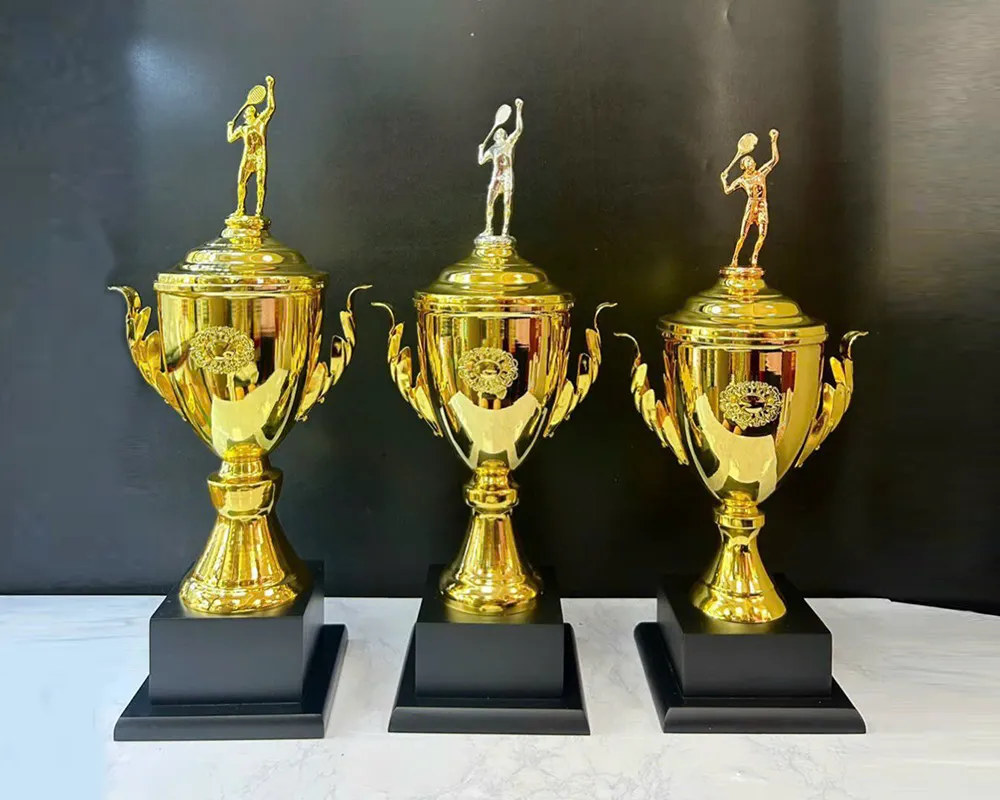 Cúp tennis KL11